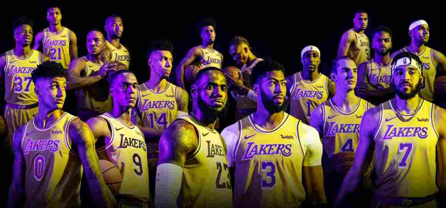 皇马这个时候放阿隆索，不就是放给利物浦的吗[do...（皇马此时放走阿隆索，不就等于拱手让给利物浦？）