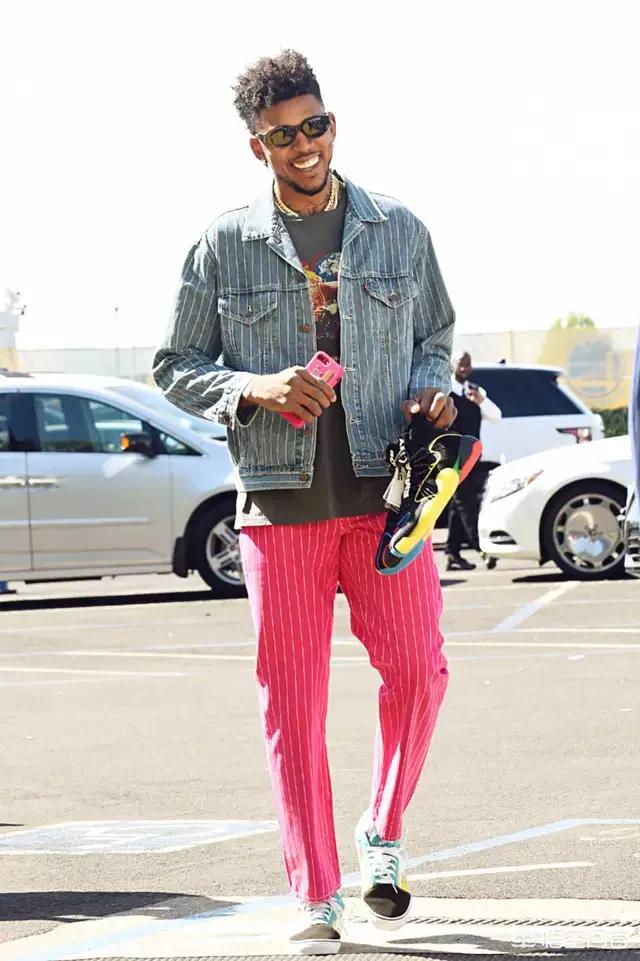 国乒豪取四连胜！混团世界杯颁新规，孙颖莎王楚钦组合终于迎回肖战！（国乒强势四连胜！混团世界杯出台新规，孙颖莎／王楚钦组合迎来肖战回归）