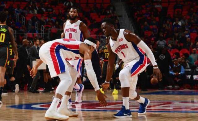 灾难级表现！科纳特面对哈兰德和多库的1v1，两次被对方进球（崩盘级发挥！科纳特在与哈兰德和多库的1v1中两度被破门）