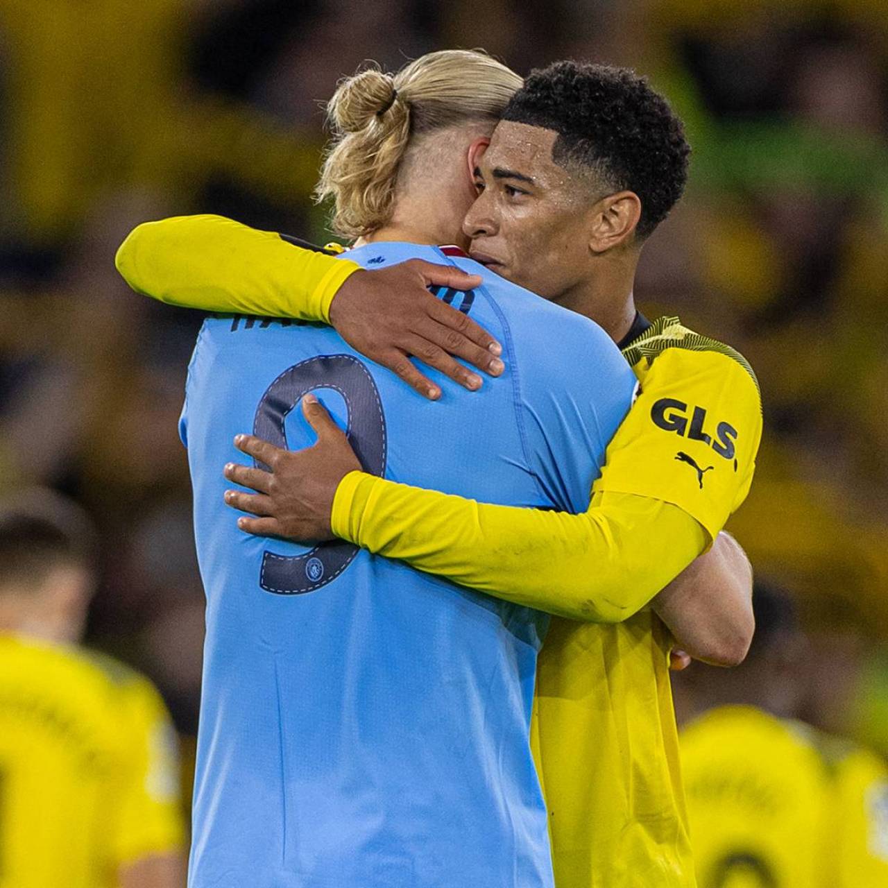 巴尔韦德：佩戴队长袖标的感觉很棒，感谢队友和教练组的支持（巴尔韦德：荣幸佩戴队长袖标，感谢队友与教练组的支持）